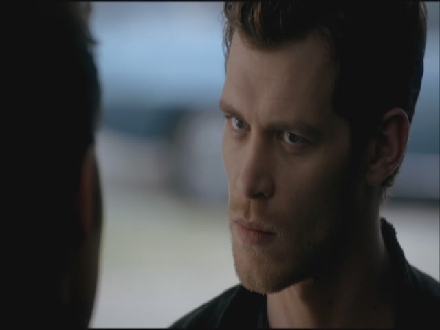 VampireDiariesWorld-dot-org-S3TVD_3x21BeforeSunset0636.jpg