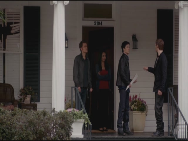 VampireDiariesWorld-dot-org-S3TVD_3x21BeforeSunset0688.jpg