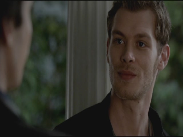 VampireDiariesWorld-dot-org-S3TVD_3x21BeforeSunset0695.jpg