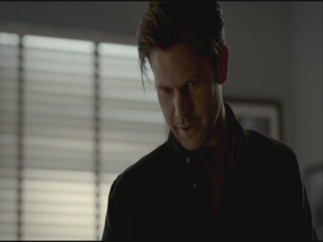 VampireDiariesWorld-dot-org-S3TVD_3x21BeforeSunset0726.jpg