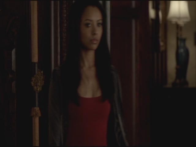 VampireDiariesWorld-dot-org-S3TVD_3x21BeforeSunset0763.jpg