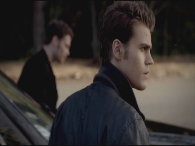 VampireDiariesWorld-dot-org-S3TVD_3x21BeforeSunset0808.jpg