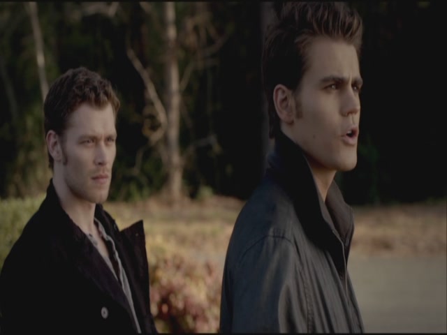 VampireDiariesWorld-dot-org-S3TVD_3x21BeforeSunset0820.jpg