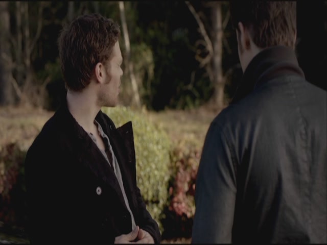 VampireDiariesWorld-dot-org-S3TVD_3x21BeforeSunset0836.jpg