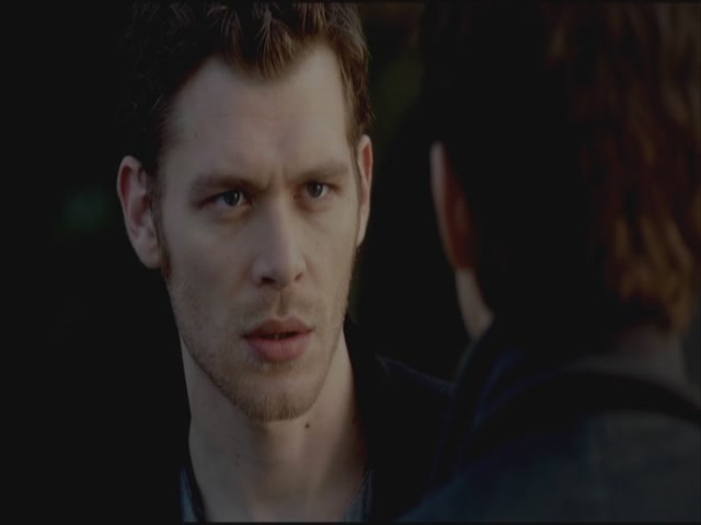 VampireDiariesWorld-dot-org-S3TVD_3x21BeforeSunset0853.jpg