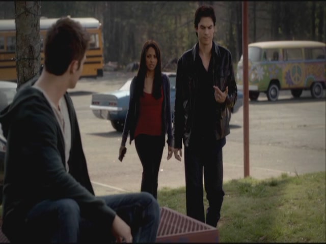 VampireDiariesWorld-dot-org-S3TVD_3x21BeforeSunset0972.jpg