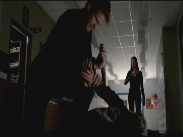 VampireDiariesWorld-dot-org-S3TVD_3x21BeforeSunset1243.jpg