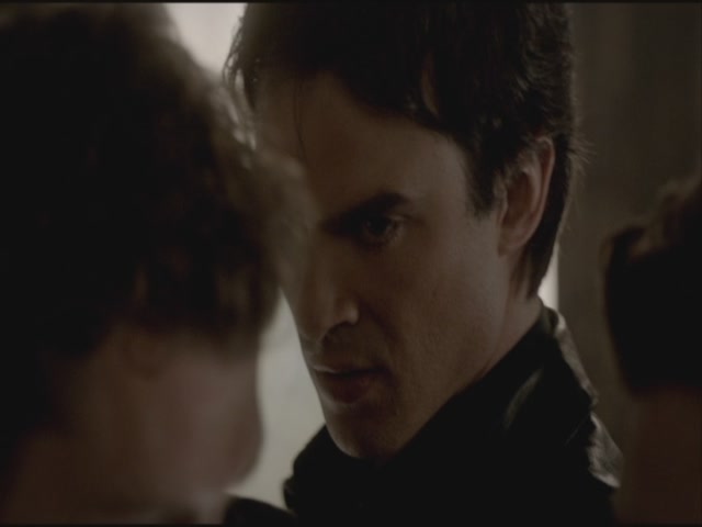 VampireDiariesWorld-dot-org-S3TVD_3x21BeforeSunset1653.jpg