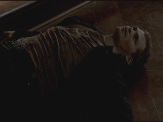 VampireDiariesWorld-dot-org-S3TVD_3x21BeforeSunset1756.jpg