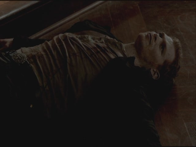 VampireDiariesWorld-dot-org-S3TVD_3x21BeforeSunset1757.jpg