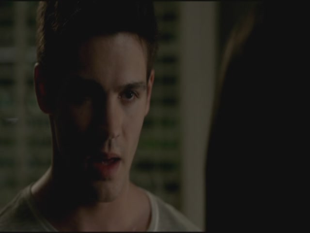 VampireDiariesWorld-dot-org-S3TVD_3x21BeforeSunset2201.jpg