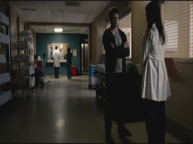 VampireDiariesWorld-dot-org-S3TVD_3x22TheDeparted0072.jpg