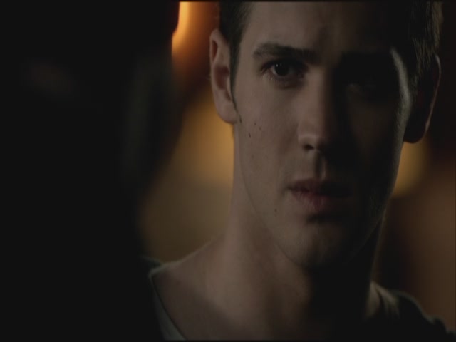 VampireDiariesWorld-dot-org-S3TVD_3x22TheDeparted0463.jpg