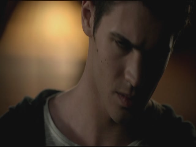 VampireDiariesWorld-dot-org-S3TVD_3x22TheDeparted0499.jpg