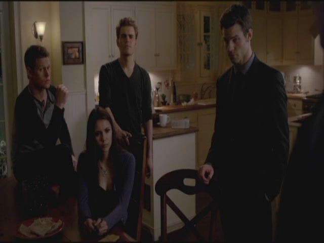 VampireDiariesWorld-dot-org-S3TVD_3x22TheDeparted0710.jpg