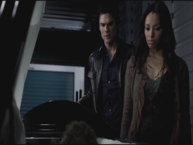 VampireDiariesWorld-dot-org-S3TVD_3x22TheDeparted0827.jpg