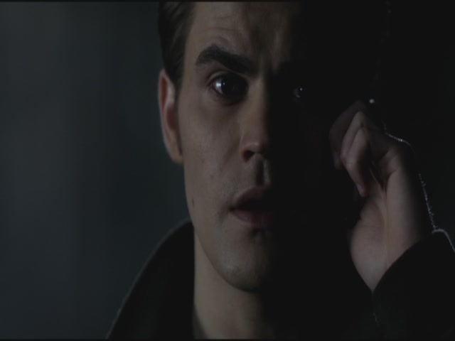 VampireDiariesWorld-dot-org-S3TVD_3x22TheDeparted1356.jpg