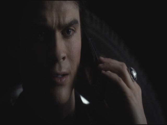 VampireDiariesWorld-dot-org-S3TVD_3x22TheDeparted1360.jpg