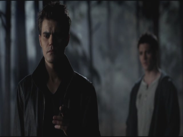 VampireDiariesWorld-dot-org-S3TVD_3x22TheDeparted1378.jpg