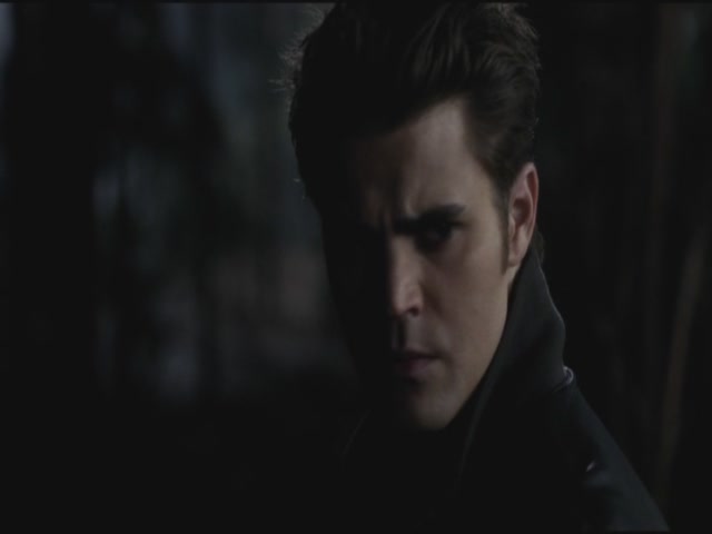 VampireDiariesWorld-dot-org-S3TVD_3x22TheDeparted1382.jpg