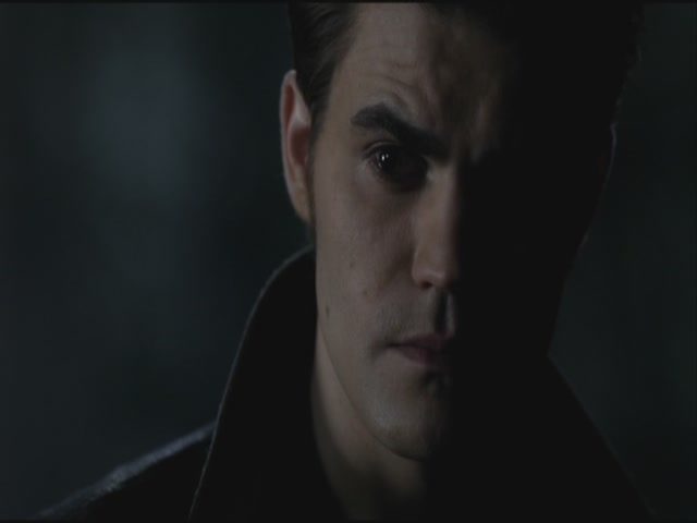 VampireDiariesWorld-dot-org-S3TVD_3x22TheDeparted1405.jpg