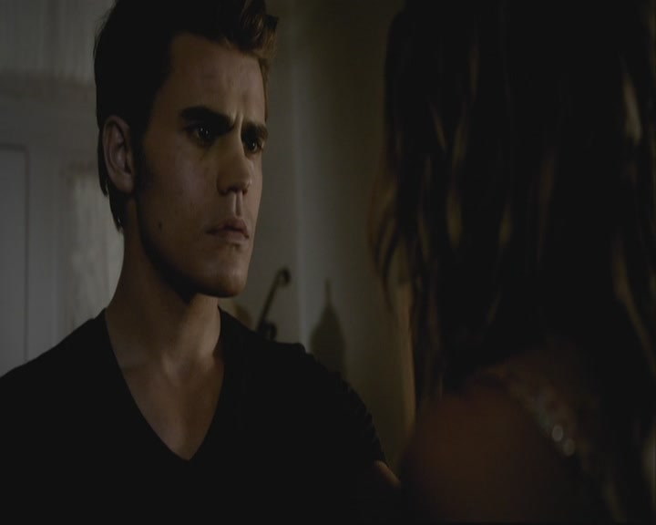 VampireDiariesWorld-dot-org-S3-StefansDescentIntoDarkness0068.jpg