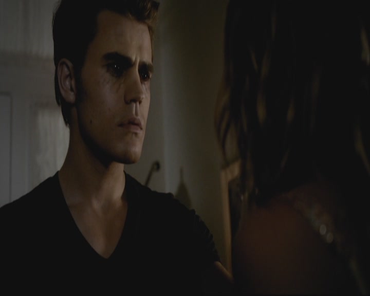 VampireDiariesWorld-dot-org-S3-StefansDescentIntoDarkness0069.jpg