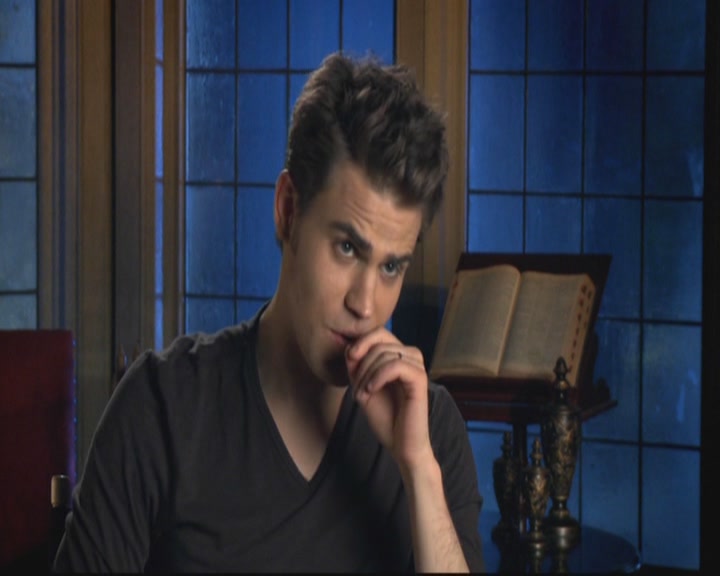 VampireDiariesWorld-dot-org-S3-StefansDescentIntoDarkness0169.jpg