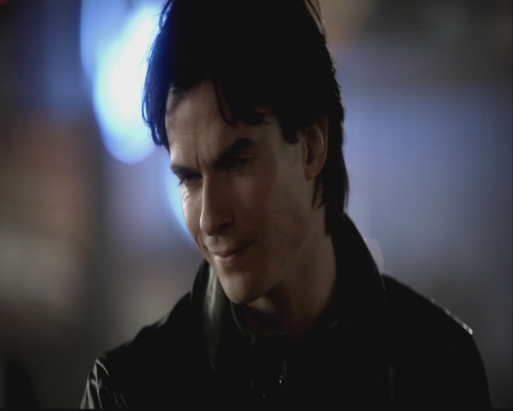 VampireDiariesWorld-dot-org-S3-StefansDescentIntoDarkness0338.jpg