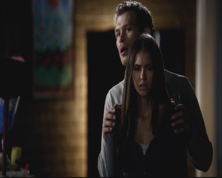 VampireDiariesWorld-dot-org-S3-StefansDescentIntoDarkness0362.jpg