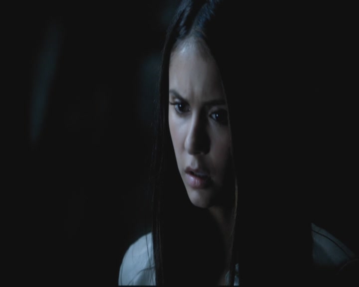 VampireDiariesWorld-dot-org-S3-StefansDescentIntoDarkness0388.jpg