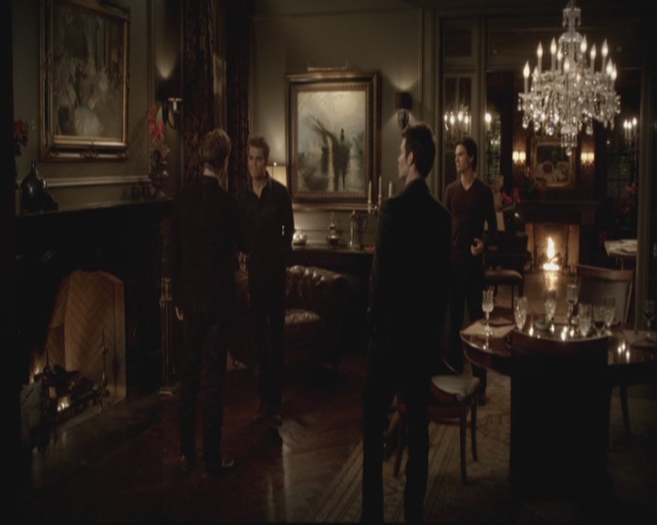 VampireDiariesWorld-dot-org-S3-TheOriginalVampireTheBeginning0707.jpg