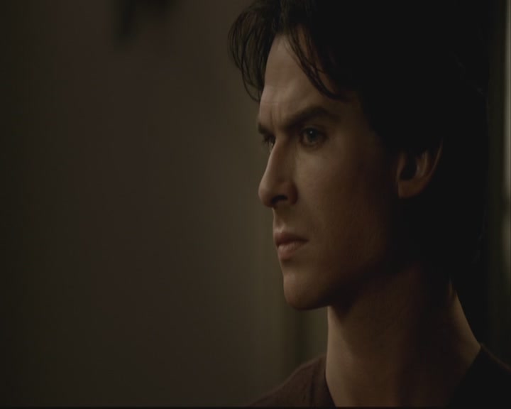 VampireDiariesWorld-dot-org-S3-TheOriginalVampireTheBeginning0713.jpg