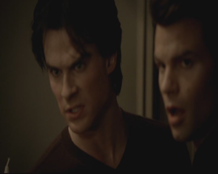 VampireDiariesWorld-dot-org-S3-TheOriginalVampireTheBeginning0734.jpg