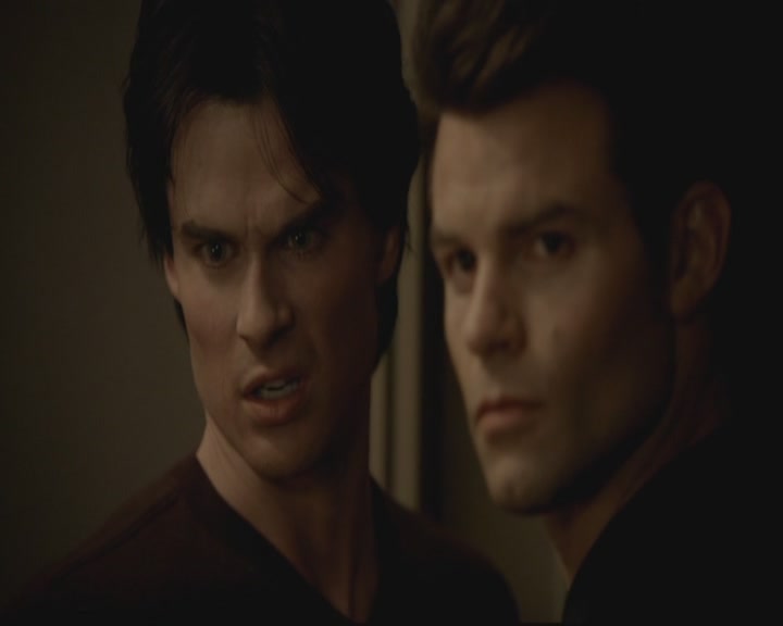 VampireDiariesWorld-dot-org-S3-TheOriginalVampireTheBeginning0737.jpg