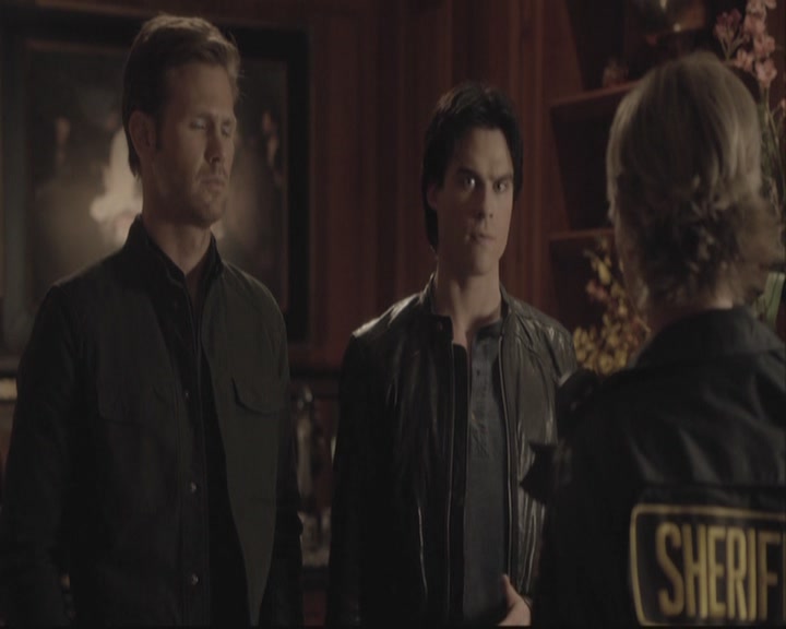 VampireDiariesWorld-dot-org-DeletedScenes-3x11OurTown0069.jpg