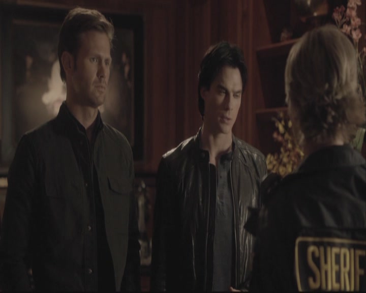 VampireDiariesWorld-dot-org-DeletedScenes-3x11OurTown0070.jpg