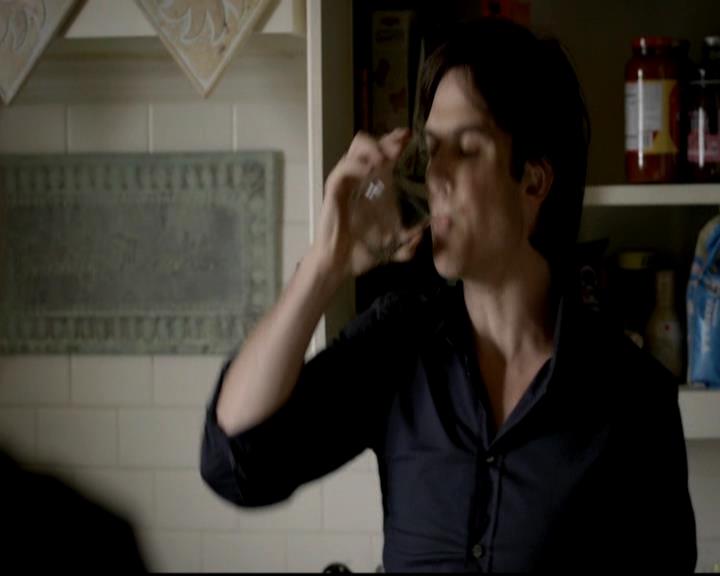 VampireDiariesWorld-dot-org_4x01GrowingPains0124.jpg