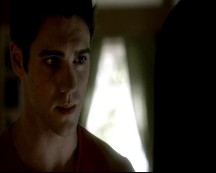 VampireDiariesWorld-dot-org_4x01GrowingPains0213.jpg