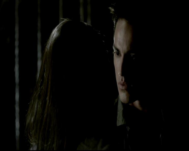 VampireDiariesWorld-dot-org_4x01GrowingPains0274.jpg