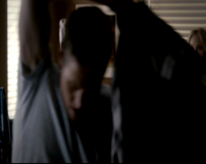 VampireDiariesWorld-dot-org_4x01GrowingPains0326.jpg