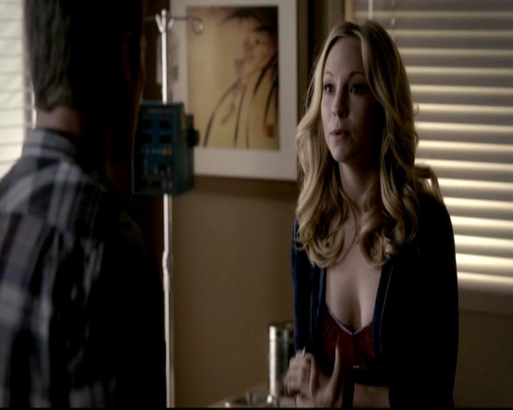 VampireDiariesWorld-dot-org_4x01GrowingPains0335.jpg