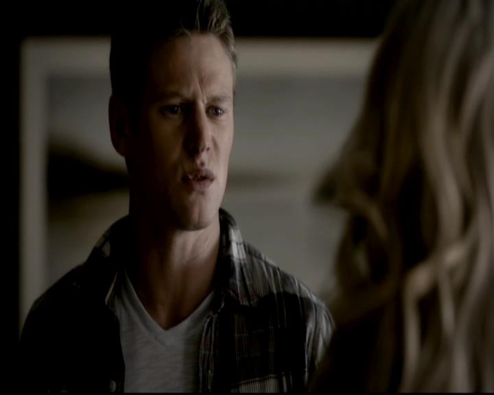 VampireDiariesWorld-dot-org_4x01GrowingPains0338.jpg