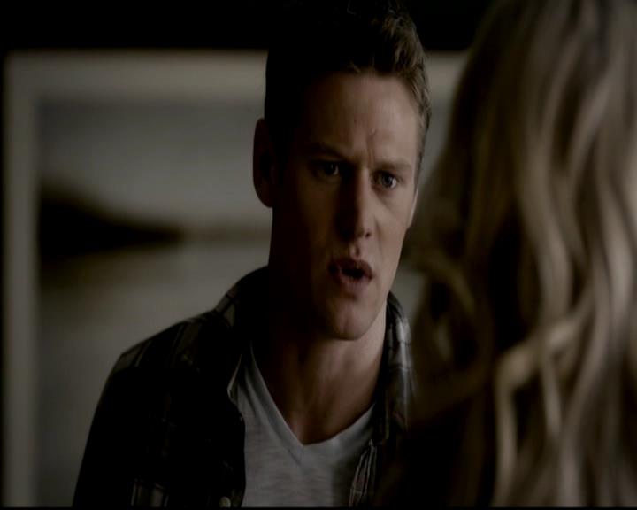 VampireDiariesWorld-dot-org_4x01GrowingPains0339.jpg