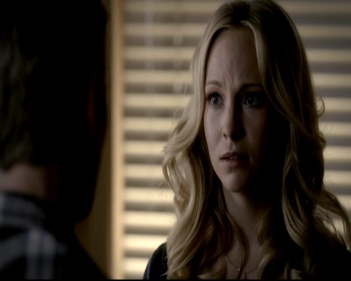 VampireDiariesWorld-dot-org_4x01GrowingPains0340.jpg