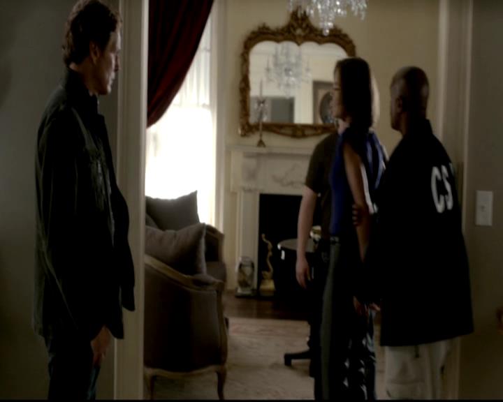 VampireDiariesWorld-dot-org_4x01GrowingPains0368.jpg