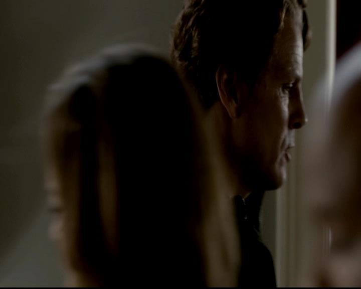 VampireDiariesWorld-dot-org_4x01GrowingPains0370.jpg