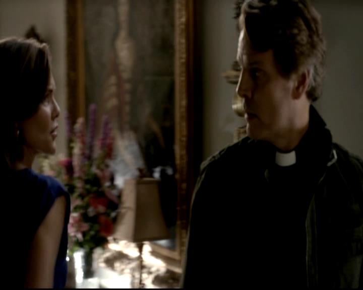 VampireDiariesWorld-dot-org_4x01GrowingPains0371.jpg