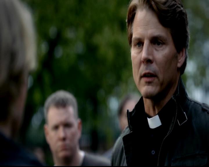 VampireDiariesWorld-dot-org_4x01GrowingPains0384.jpg