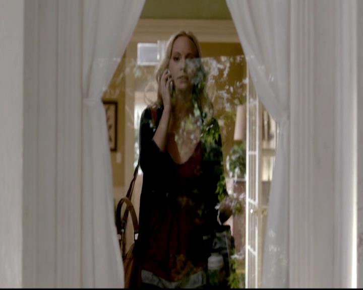 VampireDiariesWorld-dot-org_4x01GrowingPains0404.jpg